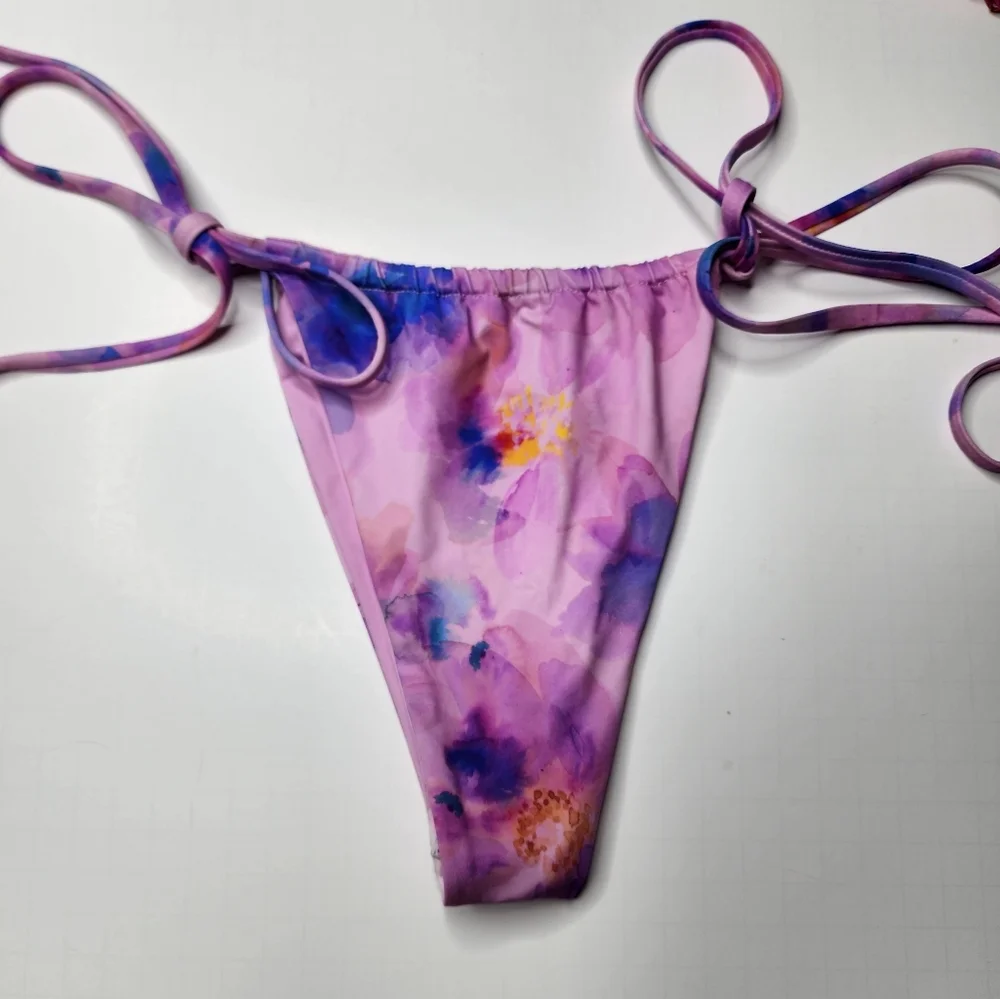 Frankies Bikinis frankies bikinis